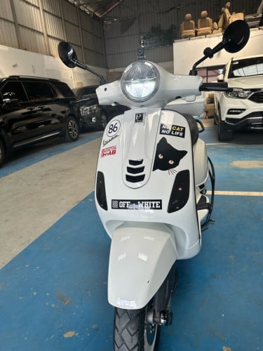 Vespaឆ្នាំ021