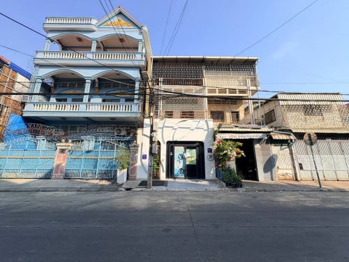 ផ្ទះសម្រាប់ជួលសង្កាត់ទឹកល្អក់ទី២