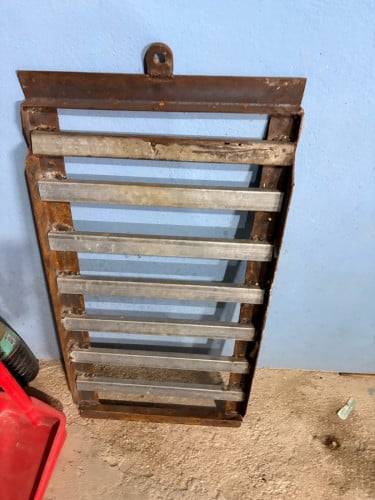 លក់ធ្នើដែកសំរាប់ម៉ូតូឡើង