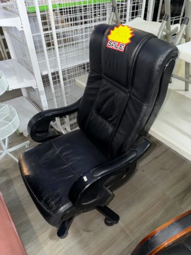 កៅអីស្អាត