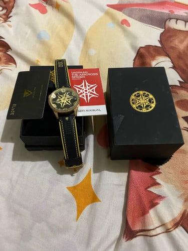 នាឡិកាវ៉ាមែននៅស្អាត់