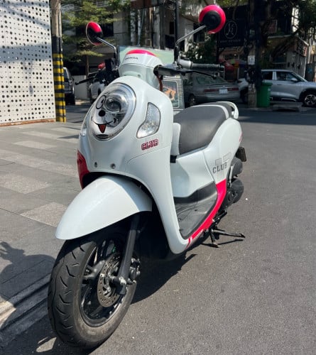 លក់ម៉ូតូស្អាតម្ចាស់ដេីម​ ​ ស្លាកលេខ​