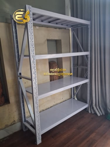 ធ្នើឃ្លាំង