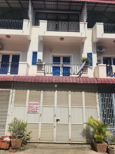 ទីតាំងល្អ ស្ថិននៅតំបន់ទីប្រជុំជន ជិតផ្សារ សាលារៀន ។ល។