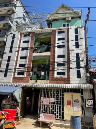 អាគាលក់បន្ទាន់លុយខ្លាំង