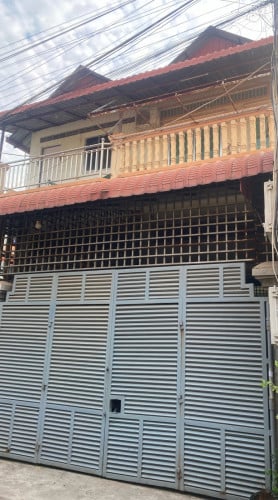 ផ្ទះលែ្វងត្រូវការលក់ (ម្ចាស់ផ្ទាល់)