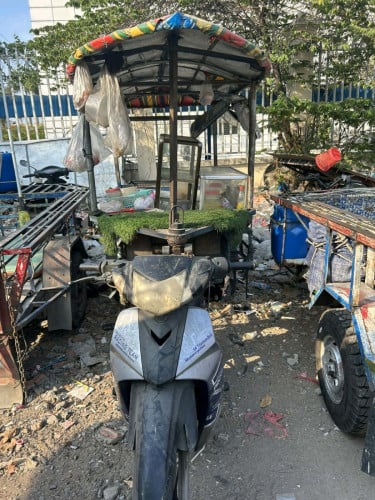 លក់រម៉កនិងម៉ូតូសណ្ដោង