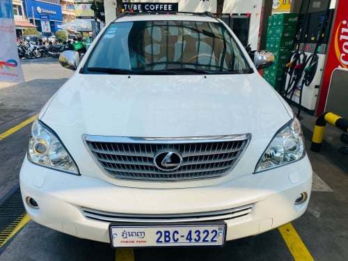 ថ្មីណាស់ប្រភេទមេឡាន400h 2006 H full ក្នុងលឿងប៉ុង2ថ្នាំស្រុីនជិតម៉ាជុំ