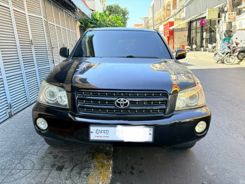 ឡានhighlander ឆ្នាំ01 ប៉ុង2 ឡានមូលមិនមានប្រវត្តិកែហ្គាស