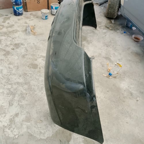 ខាងក្រោយ highlander03