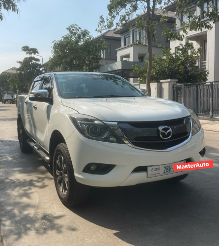 ម្ចាស់ដេីមទិញខ្លាញ់គោ Mazada BT-50 2021 មហាថ្មីខ្លាំង