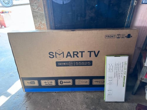 លក់ទូទស្ស Smart tv  55inh នៅថ្មី100% ការដូរគេទិញអោយអត់ស្រលាញ់