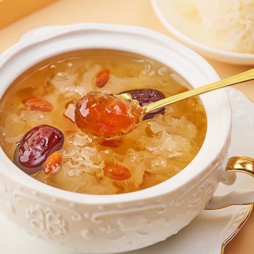 #បង្អែមព្រិលត្រចៀកកាំ (Snow Fungus Dessert)