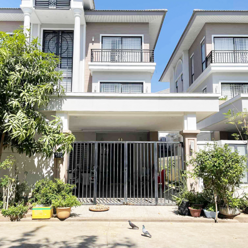 វីឡាភ្លោះសម្រាប់ជួល | TwinA Villa For Rent