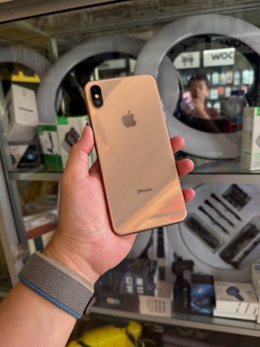 🌟 iPhone Xs Max 256GB Gold - ស្អាតកម្រមាន! 🌟