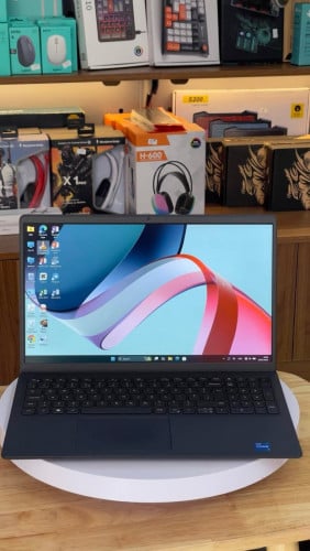 🫶🏻ស្តើងស្រាល សាកសមជាមួយការងារ. នឹងការសិក្សា🌸🌸Model: Dell Vostro 3520 (1ទឹកស្អាត​ 97%)