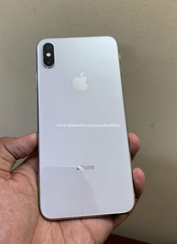ចង់ ទិញ ខ្នង XS max ពណ៍-ស