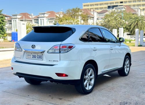 010. full  ពេញ ម្ចាស់ ដើម  ទឹក​ថ្នាំ​ សុីនមួយជុំ​