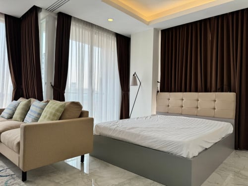 1 Bedroom Apartment For Rent Close To BKK1