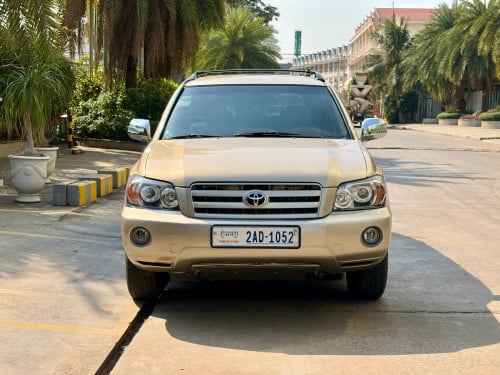 2004 V4 Toyota Highlander