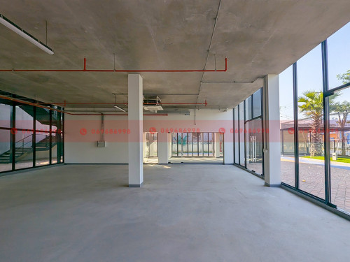 328 Sqm Retail Or Office Building With Sectional Leasing Options
