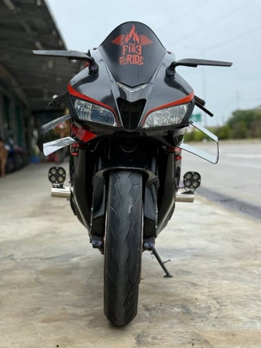 CBR600cc 2007មានពន្ធត្រឹមត្រូវ ម៉ូតូស្អាតសានុំ 4500$ ទិញ​ដាច់​ វ៉ៃ​ដូរ​ បង់​រំលោះ​បាន​