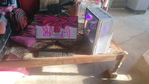 Desktop for design  and gaming