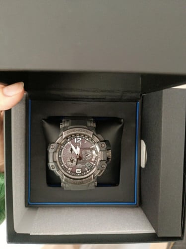 G-shock original watch for sale owner used 95% look new