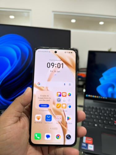 Honor 200 RAM 12+12 256GB 95% ក្រុមហ៊ុន 5G