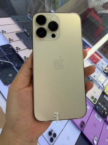 Iphine 14 Promax ប្រើស៊ីម