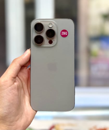 IPhone 15 Pro ទំហំផ្ទុក (256G) តួស្អាត 98% Color Natural