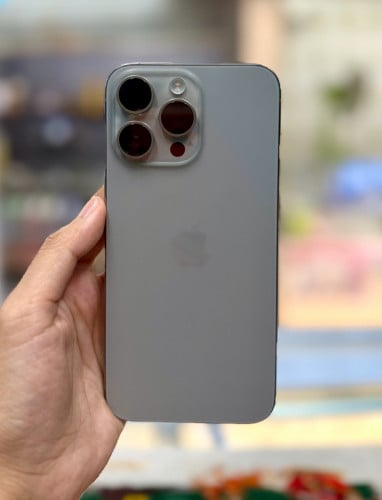 IPhone 15 Pro Max ទំហំផ្ទុក (256G) តួស្អាត 97% Model ZA ដូរថ្ម