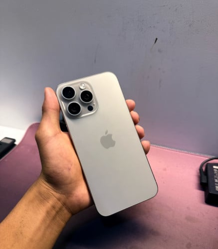 iPhone 15 Pro Max 512g ZA/A 780$ ចរចារ