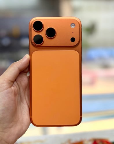 IPhone 17 Pro Max ទំហំផ្ទុក (256G) តួស្អាត 98.999% Model ZA សាកថ្មបាន 110 ដង