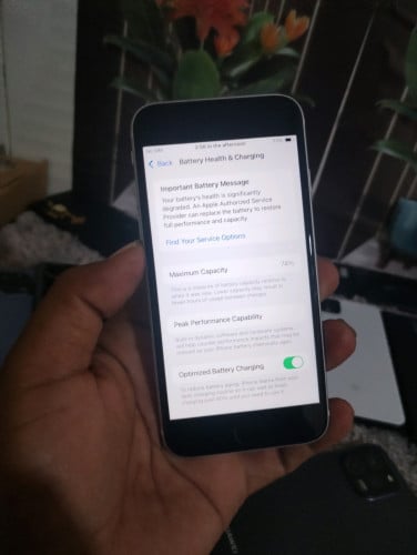 iPhone SE2 sim1+Esim 64G សានុំ97%