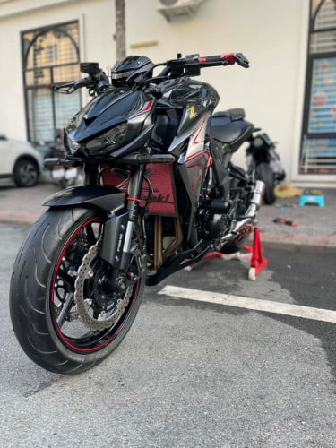 Kawasaki Z1000