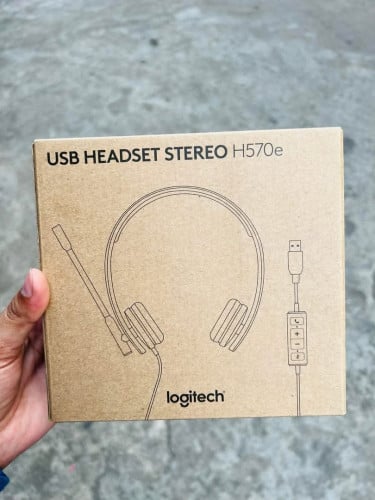 Logitech USB Headset H570e Stereo មានការធានា1ឆ្នាំពេញ អីវ៉ាន់មាននៅក្នុងស្តុក 📩