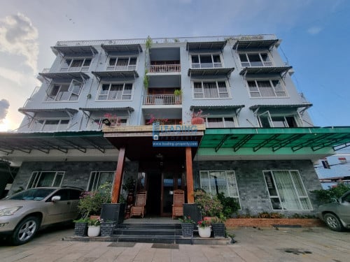 N894 | Bright and Clean 1 Bedroom Fully Furnished Apartment For Rent