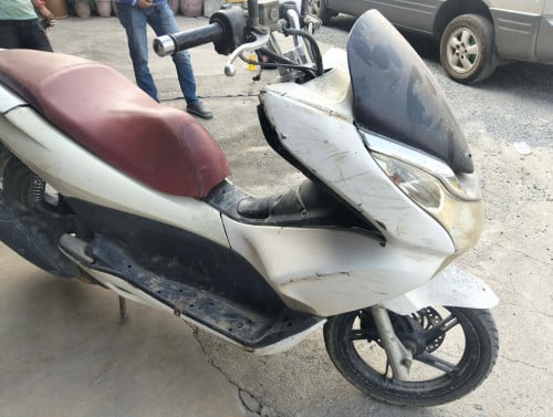 Pcx012ស្មាតឃី(កាតគ្រី)ម៉ាស៊ីនតាន់ដូចដុំឥតស្ទើទឹកថ្នាំមួយជុំលក់570$