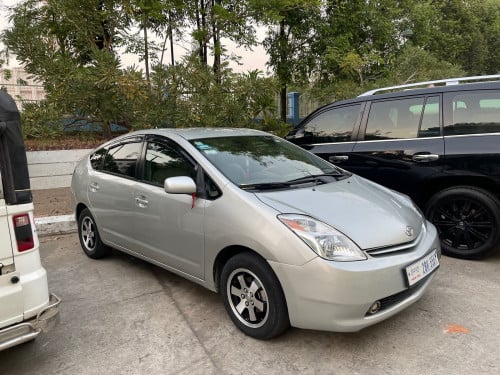 Prius 05 full options លេខកម្មង់
