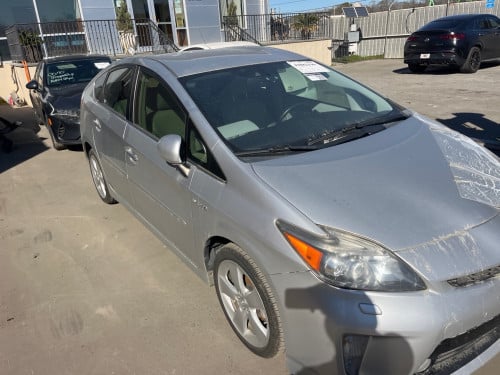 Prius 2013 Options 5 advanced