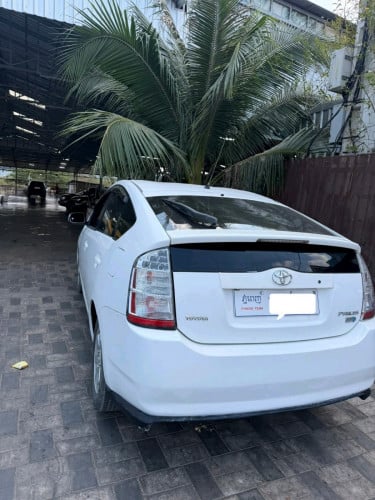 Prius full option 2006 2AH