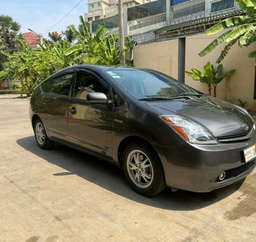 Prius full option 2006 2AXxx