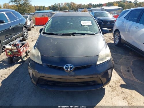 Prius013option3កំពុងមកតាមផ្លូវ