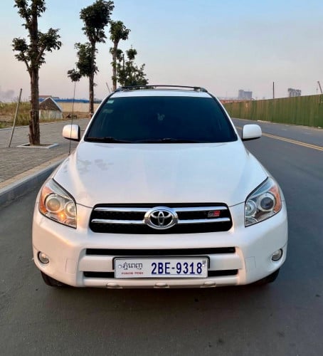 RAV4 2006 limited ប៉ុង1