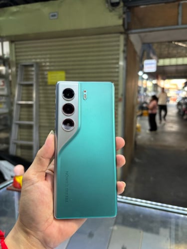 Tecno Camon40pro 256G Ram8G Sim2 Global ម៉ាសុីនសានុំ