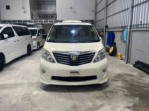 Toyota alphard