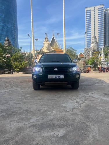 Toyota  Highlander 2003 limited full option pong2
