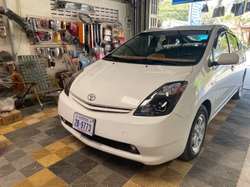 Toyota Prius 2005 full option JBL