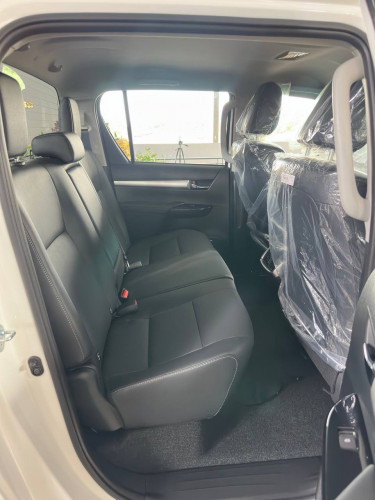 Toyota V edition 2026 ថ្មី100% ទិញភ្លាមបានភ្មាមមិនបាច់ចាំ